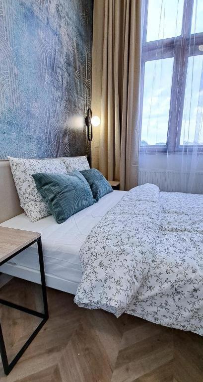 Lion Apartments - Premium Studio With Balcony 크라쿠프 외부 사진